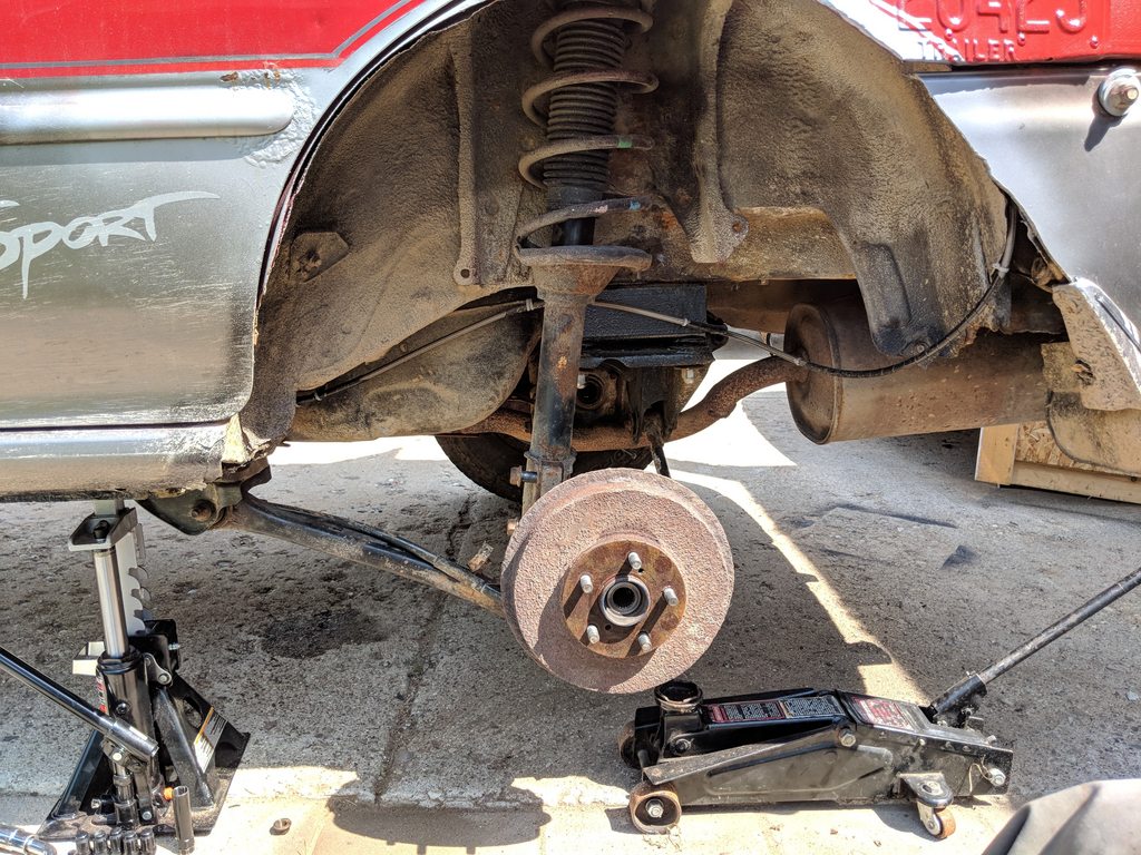 斯巴鲁翼豹2.0r两厢二手能入手吗,2006斯巴鲁翼豹二手多少钱