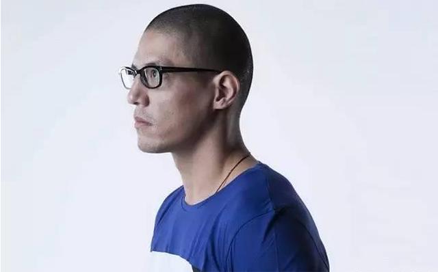 蒋家*四代第**蒋友柏回忆：12岁前享贵族待遇，历史课就是蒋家家史