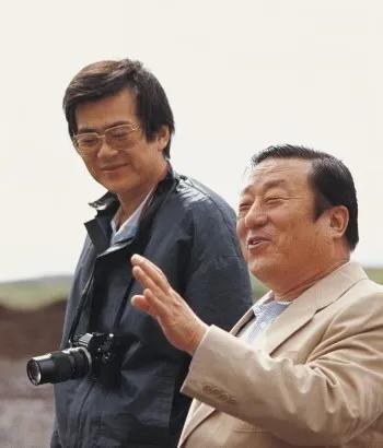 韩国财阀系列之“狂躁的一家人”