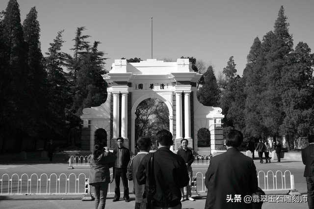 结婚三金买多少克黄金合适,结婚三金是黄金好还是白金好