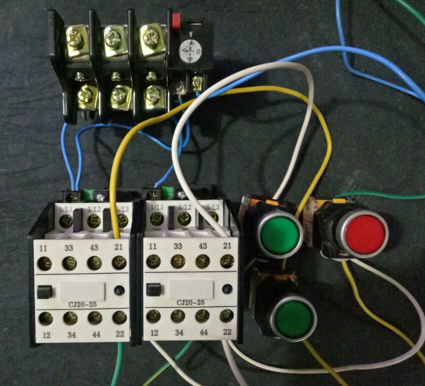 交流接触器的点动和自锁接线图,交流接触器点动互锁正反转接线