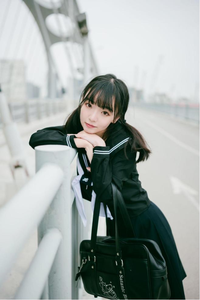 腾龙35-150mmf22.8,佳能351.4和501.2哪个好