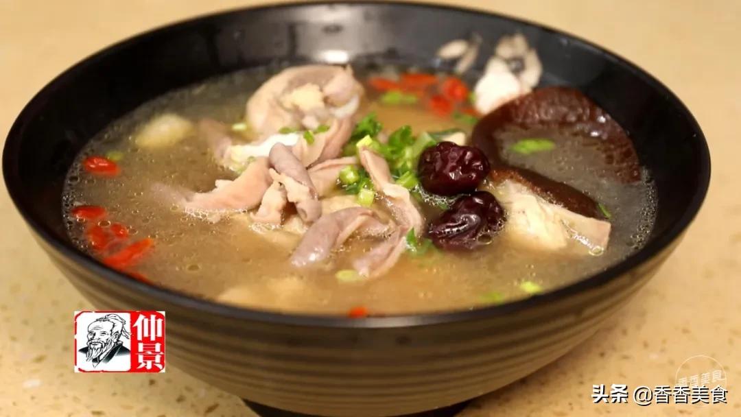 怎样煲猪肚鸡汤好吃,对自己好一点吃一点营养品