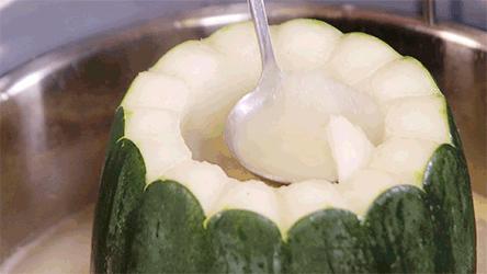 “凉飕飕”火锅来到深圳，清甜消暑！还有龟苓膏送~