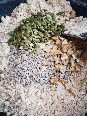 小时候吃的油炒面是怎么做的,儿时回忆香油炒面