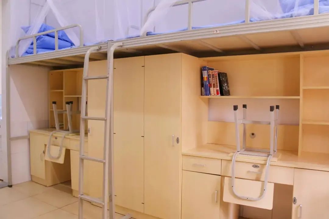 昆三中经开区学校升学率,昆明经开区昆三中校区