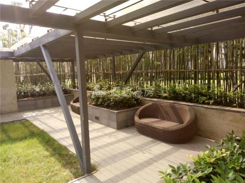 良乡万科物业,万科物业和配套设施