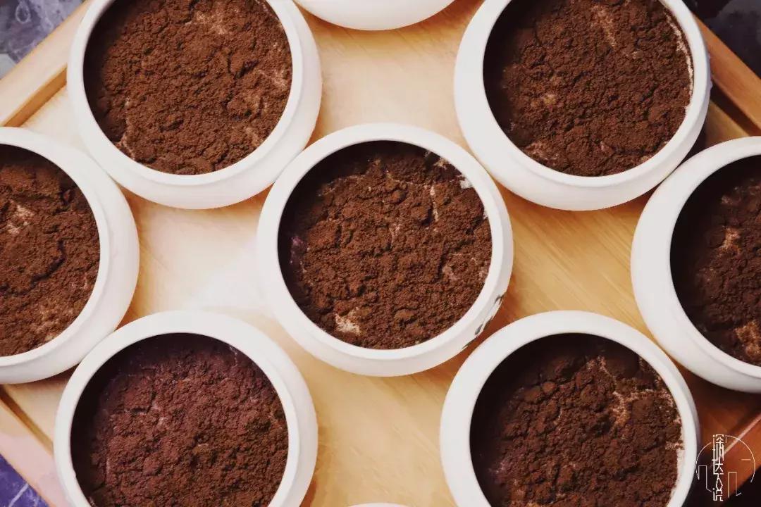 深圳市贰麻酒馆,深圳市贰麻酒馆餐饮管理有限公司