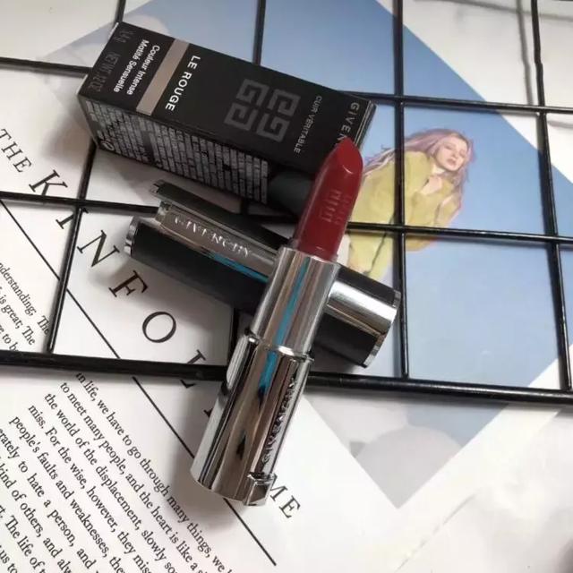 听我的!新年涂这个色红包拿到手软