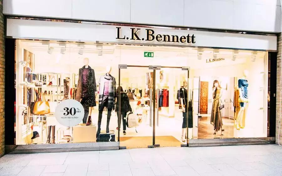 凯特王妃为什么穿这么多品牌,凯特王妃一年的服装费