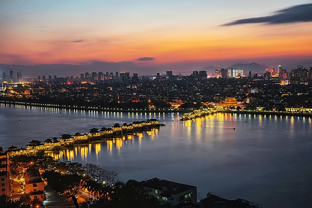 潮州vs梅州,潮州市与梅州市哪个更好