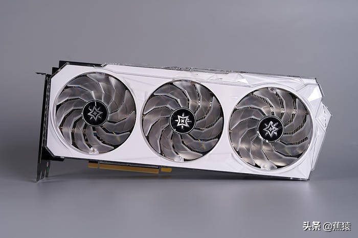 安钛克CUBEDRAK装机展示，11700+ROGB560-G+3080TI