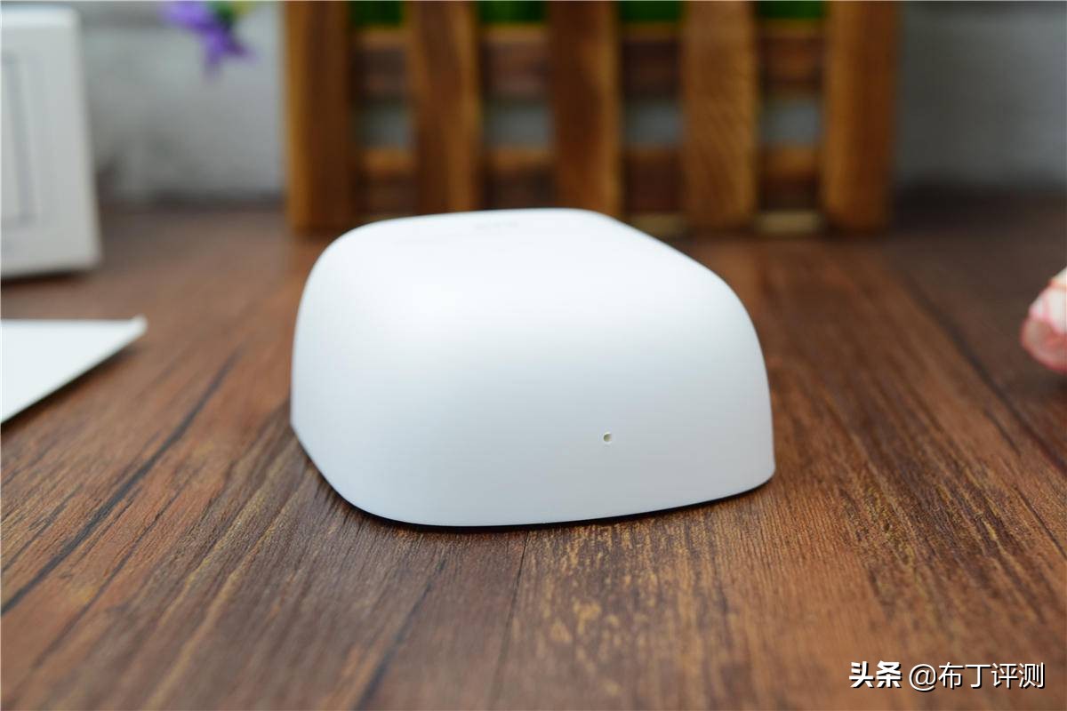 简单一贴,保护孩子爬窗还能防盗:叮零窗户限位报警体验