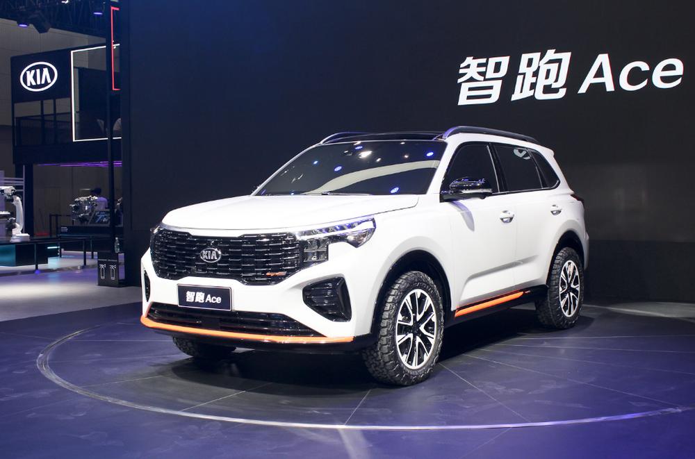 新款起亚智跑suv2022款,起亚智跑新款suv