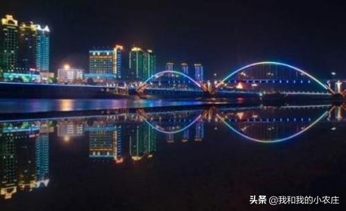 农村养鹅好养吗现在,养鸭和养鹅哪个养殖前景好