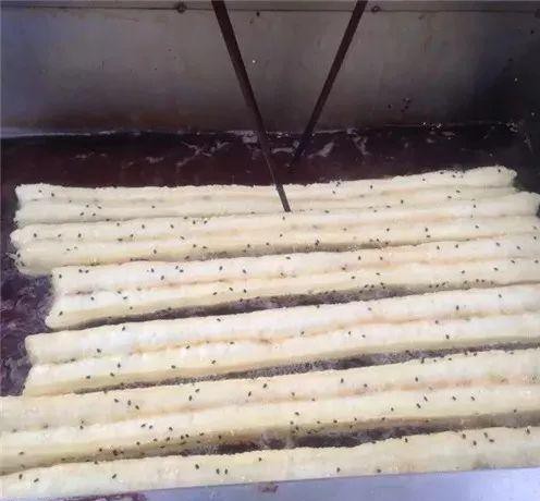 国宴脆皮油条的配方与做法,台湾香酥大油条配方