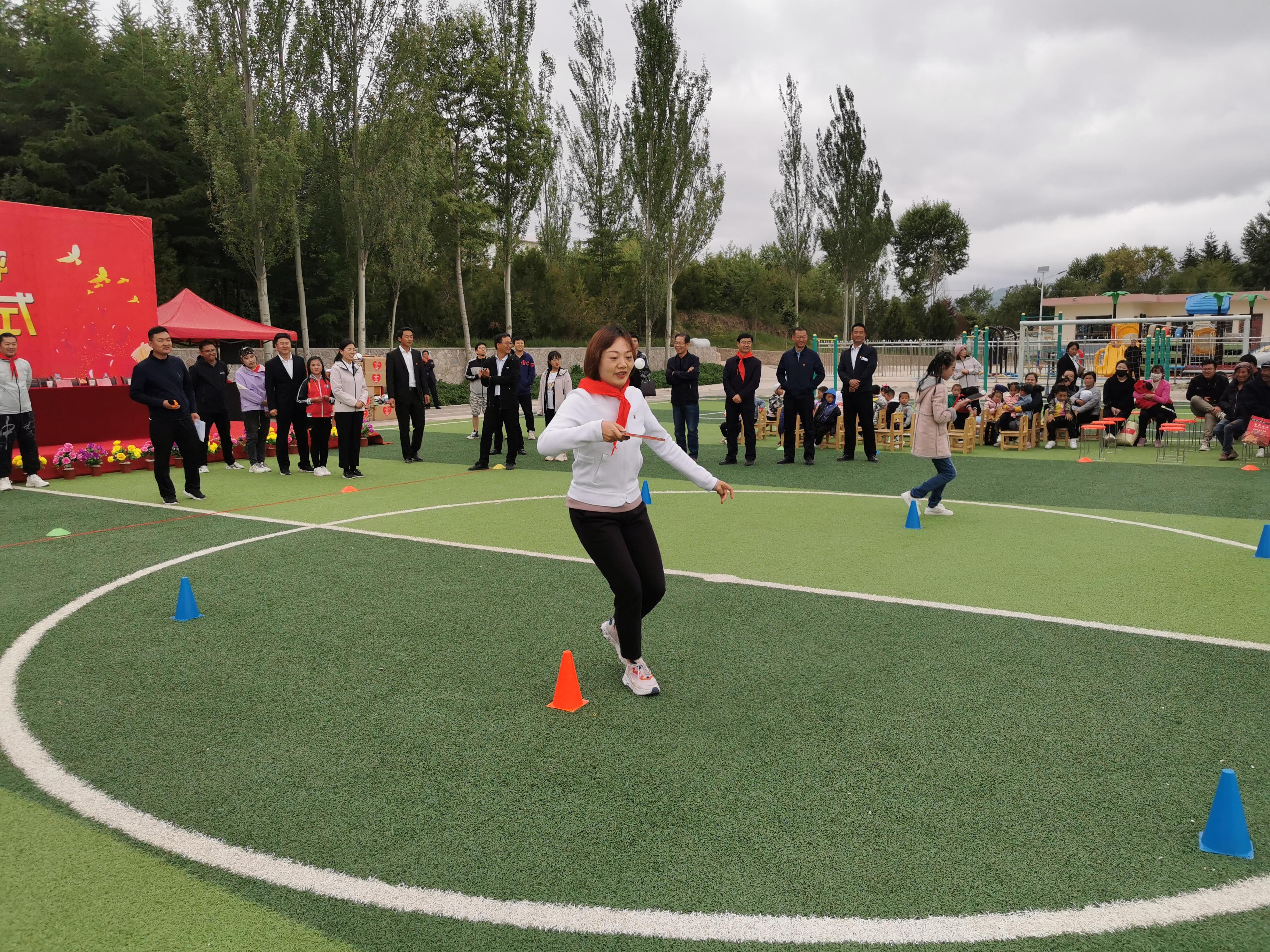 团委六一慰问暨文艺演出活动,六一关爱慰问活动