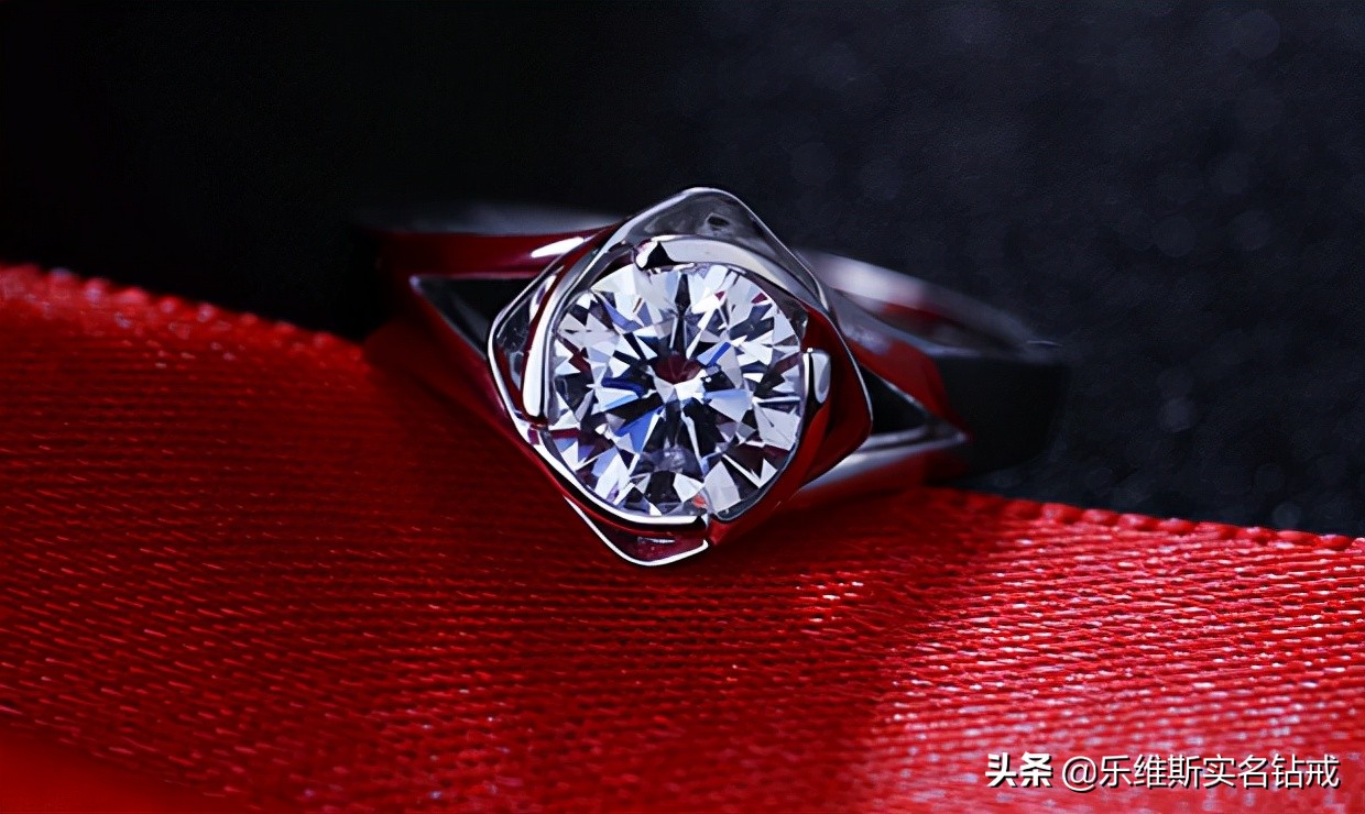 2克拉钻戒多少钱一只,2克拉钻戒一般多少钱