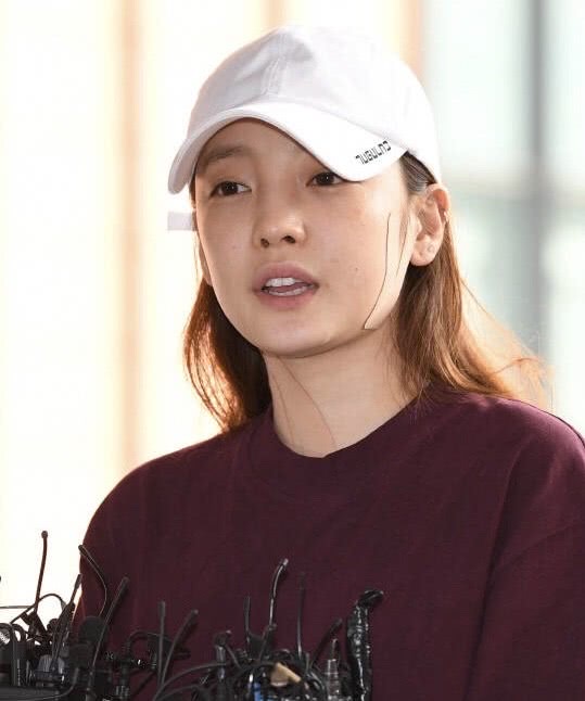 具荷拉前男友被杀,具荷拉男友入狱