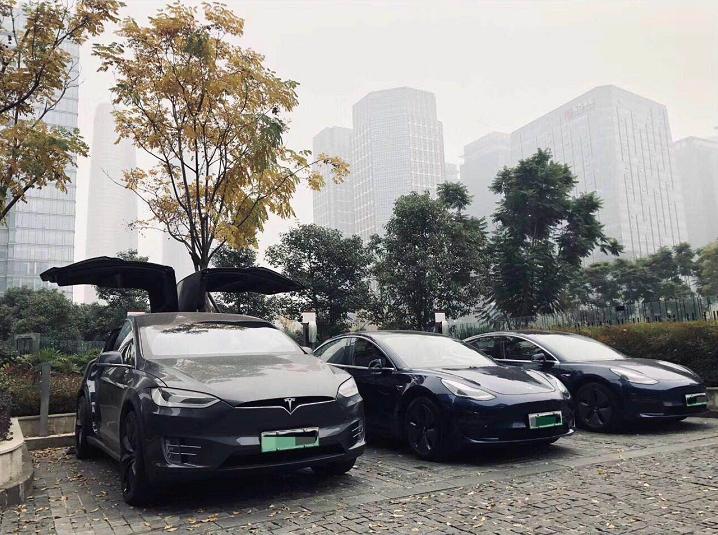 为啥特斯拉用不了其他app,特斯拉为什么下载不了软件