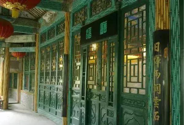 长得很丑的蝙蝠,蝙蝠象征意义是什么