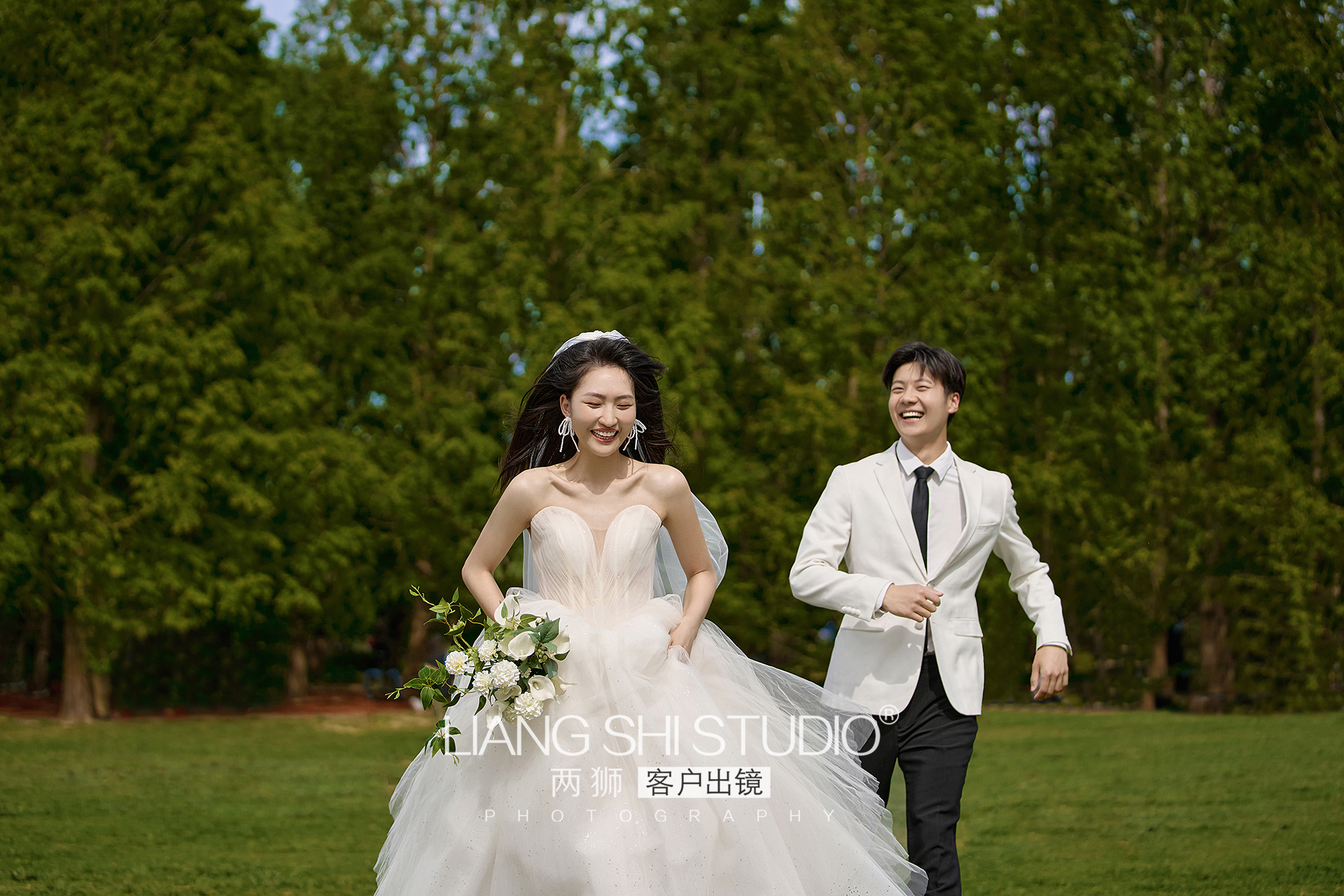 简约高级韩式婚纱照个人,ins风森系小清新婚纱照攻略