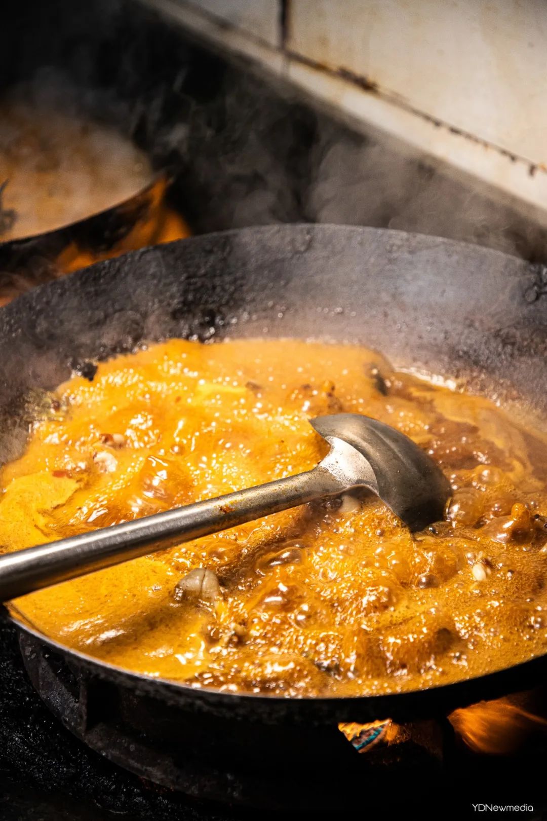 何师傅美蛙鱼头店庆,何师傅美蛙鱼头青年汇