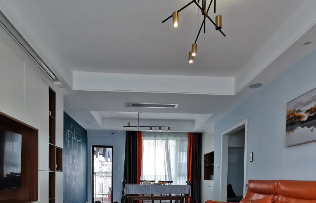 装修中双眼皮吊顶属于走边吊顶吗,客厅做单眼皮吊顶还是双眼皮吊顶