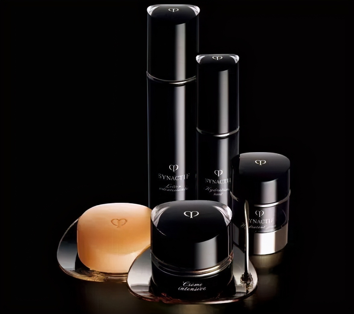 提亮肤色好用的精华液,哪种精华液最好用补水亮肤