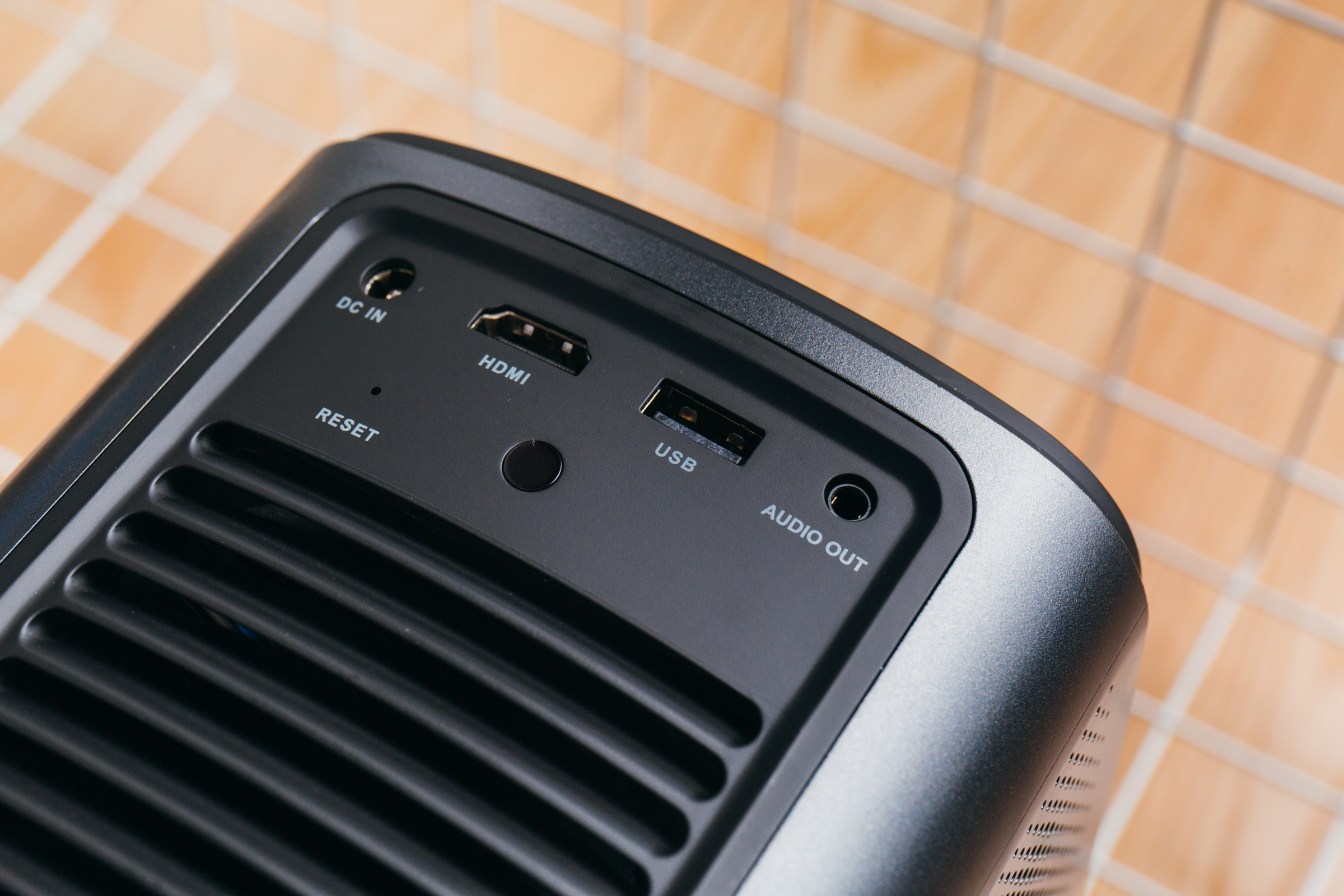 安克创新投影测评,安克创新投影仪噪音大