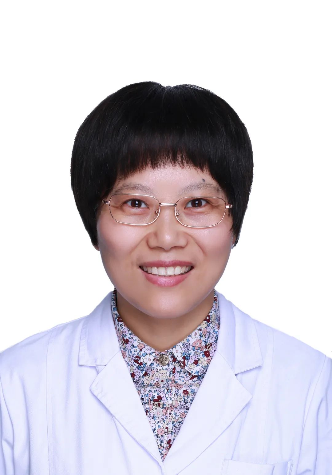 初中就开始长胡子了正常吗,为什么初中就开始长胡子