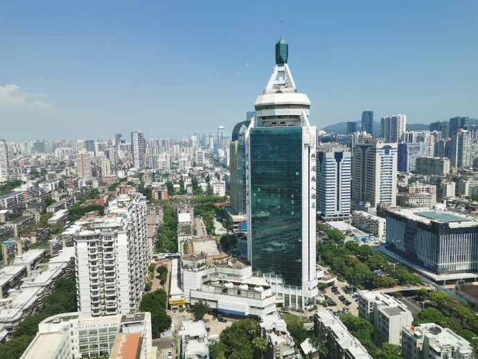 厦门源昌凯宾斯基吃一顿饭多少钱,厦门源昌凯宾斯基酒店大堂