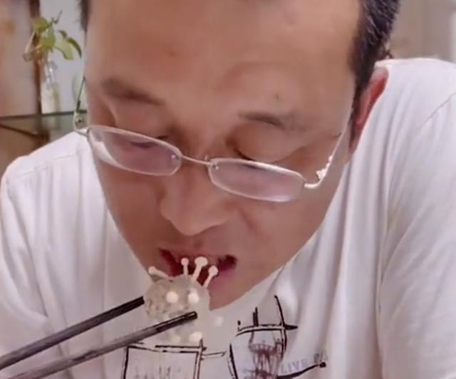 山东女子为丈夫做“小病毒汤”，丈夫迟迟下不了口，网友瞬间笑喷