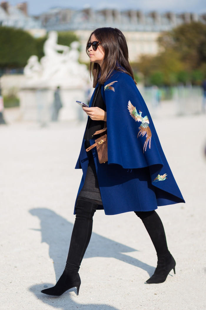 小众斗篷搭配,冬季复古斗篷适合搭配什么下装