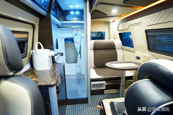 新全顺汽油版b型房车,新全顺2023款底盘配置