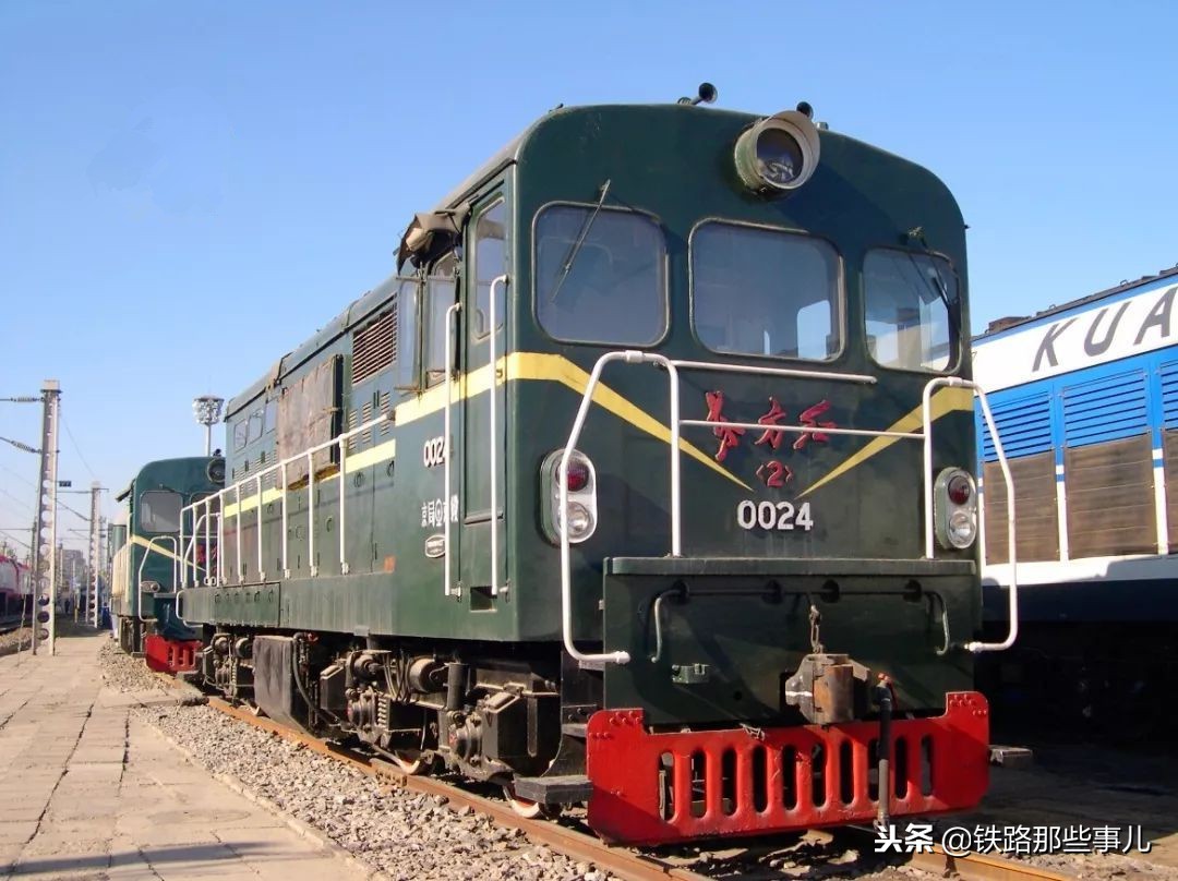 资阳东方红拖拉机,资阳拖拉机