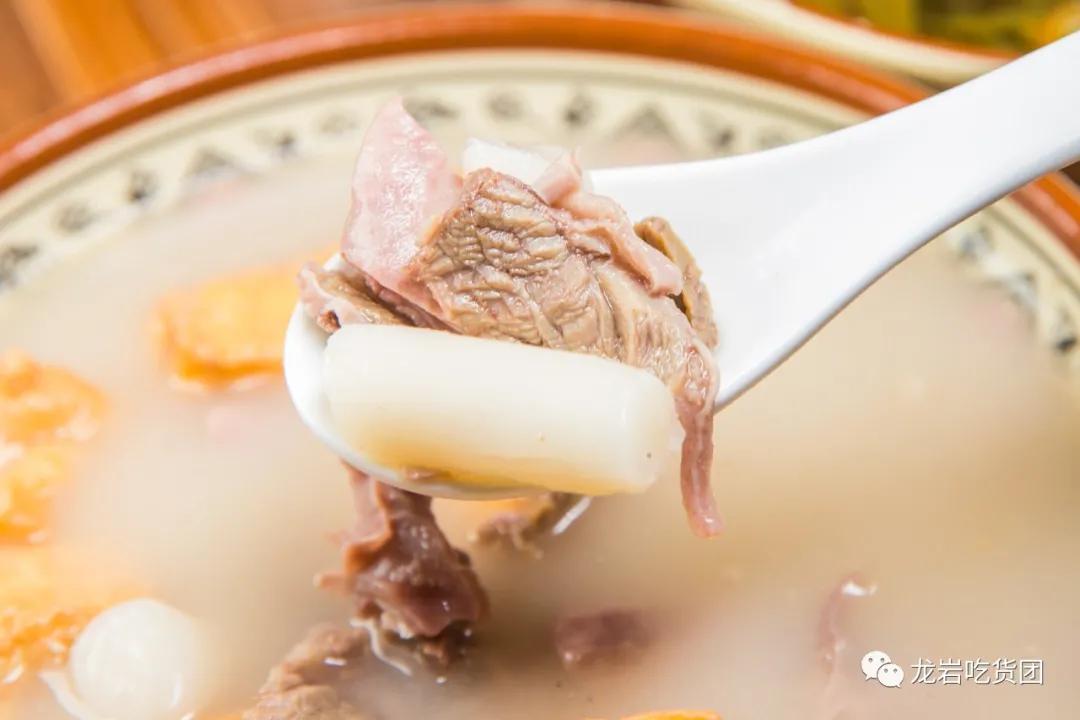 走吧，去龙门镇，吃上一整天