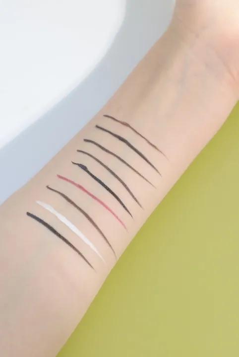 橘朵眼线笔适合新手吗,橘朵眼线笔和unny眼线笔哪个好用