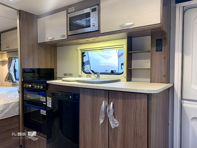 4.98万元拖挂房车,拖挂式房车2023款价格落地多少钱