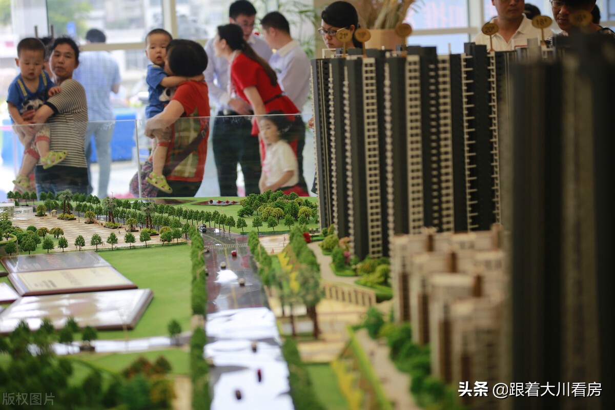 如何通过看地下车库看楼盘品质,如何判断一个楼盘的品质