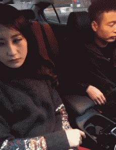 搞笑gif开心一刻,搞笑gif段子妹子你太皮了