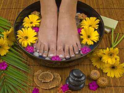 脚上鸡眼在家最快消除办法,脚上长鸡眼在家治疗