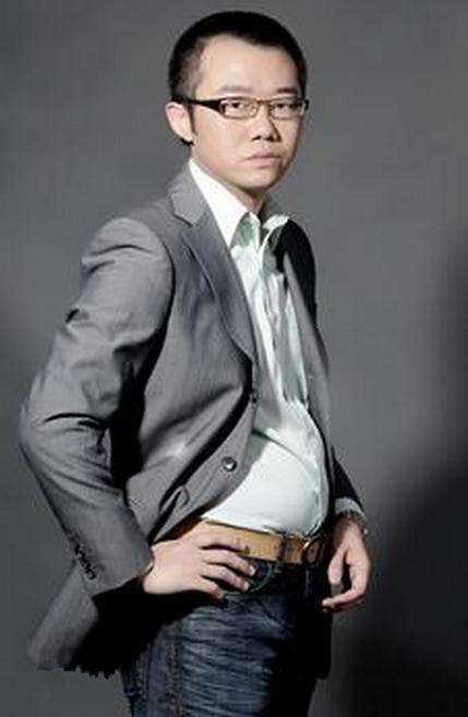 永远不会笑的大叔涂磊晒”豪横“三件套，冷面毒舌因爱变身暖男