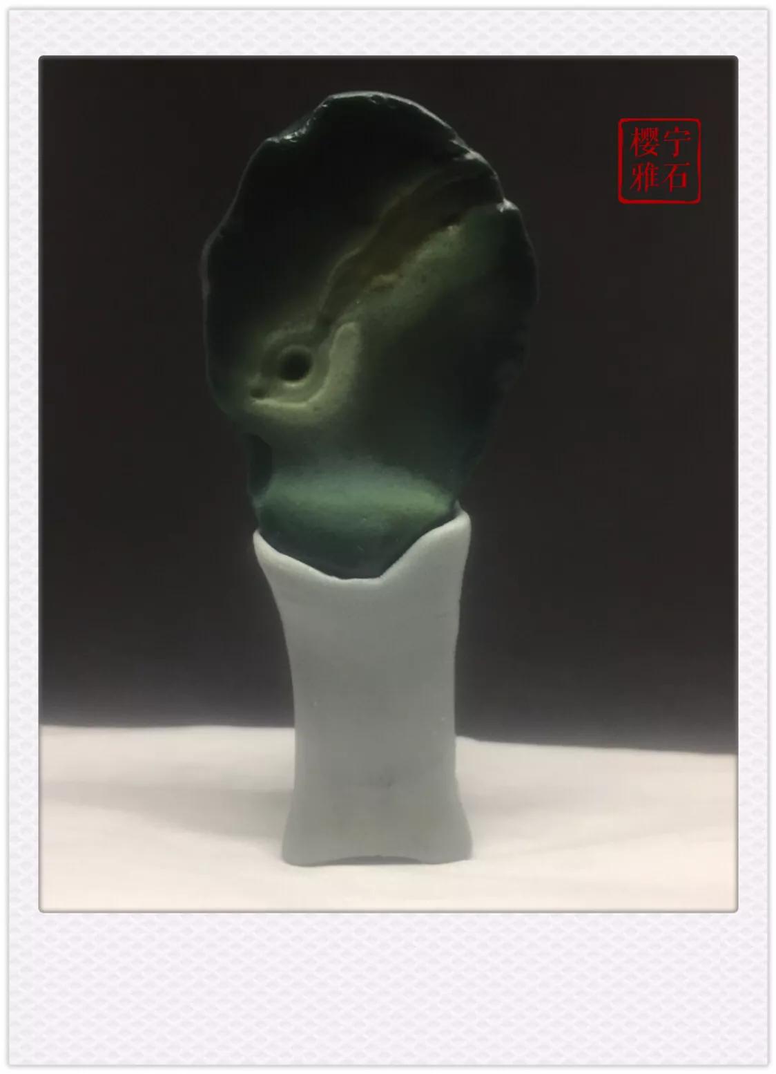 石头是自然艺术品吗,石头是工艺品的原材料吗