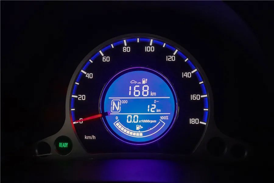 奔奔e-star试驾,温州长安奔奔estar