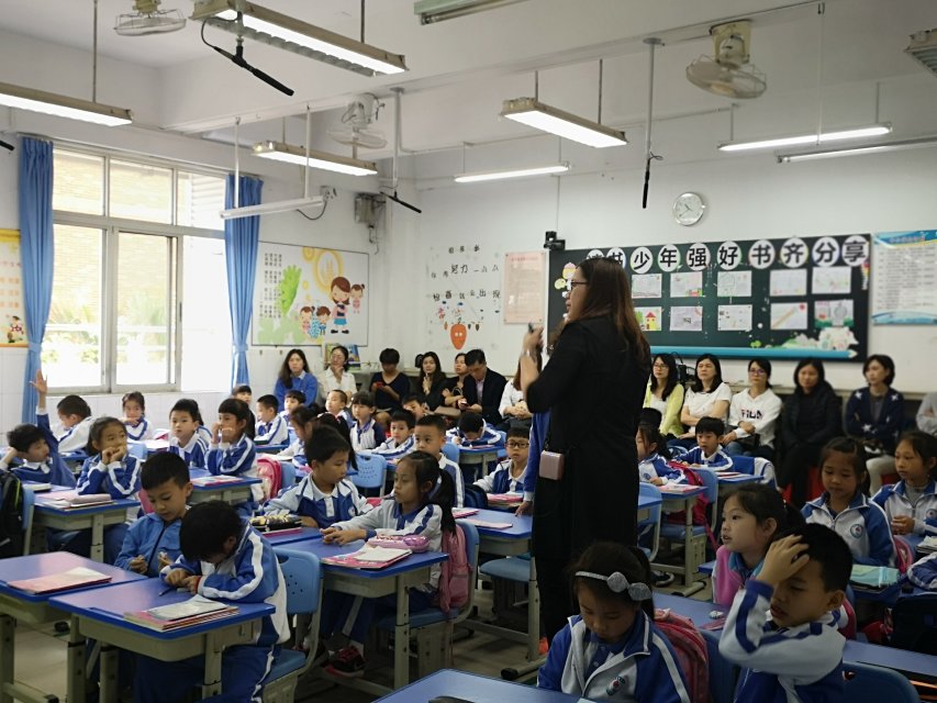 家校合力共促孩子成长家长发言,深圳市科学高中龙岗分校开放日