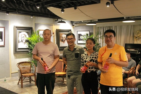 烧大V闲聊“波儿不卡”：威虹2019数码音源鉴赏会