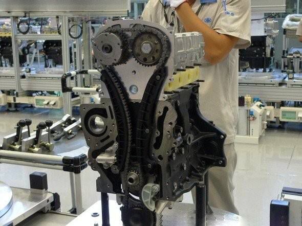 2006年丰田锐志3.0零百加速,锐志3.5机械增压零百加速