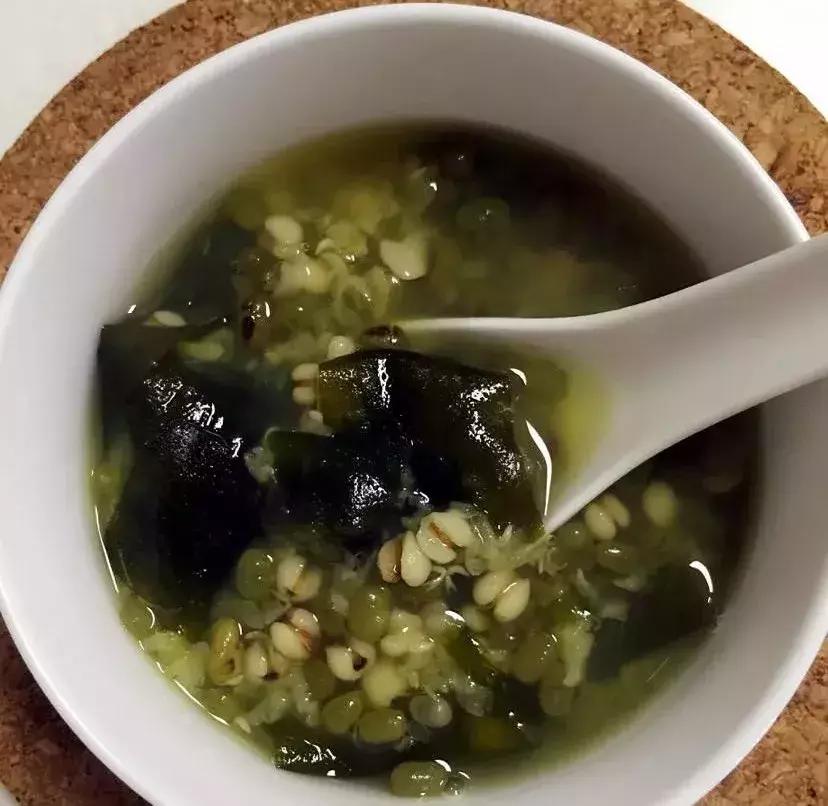 乳腺增生按摩哪个穴位消除最好,中医乳腺结节推拿按摩教程