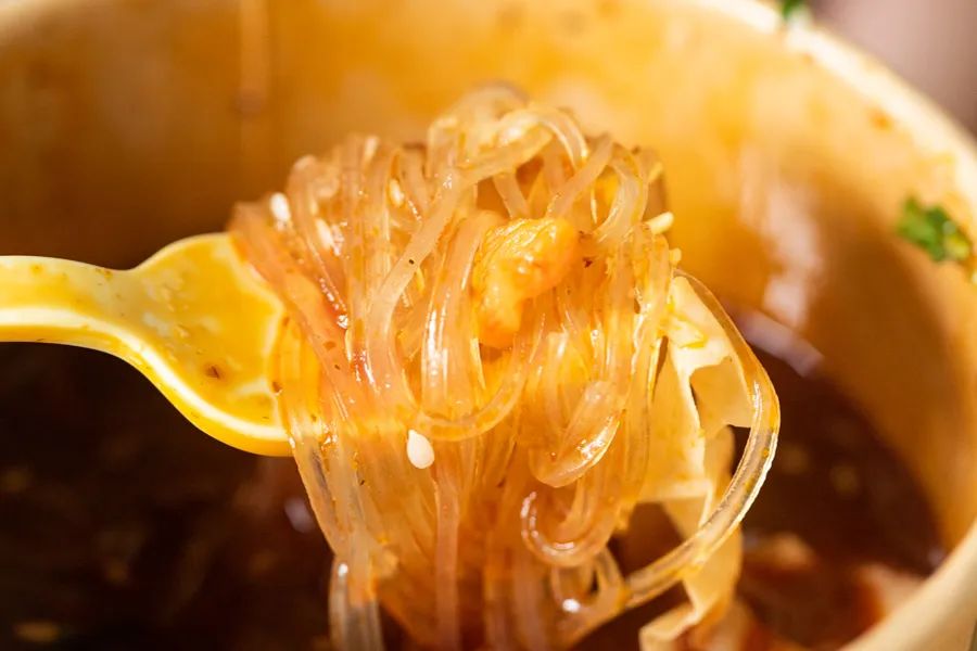 被薇娅直播间榨干零食预算后,写出了这篇测评报告(上)